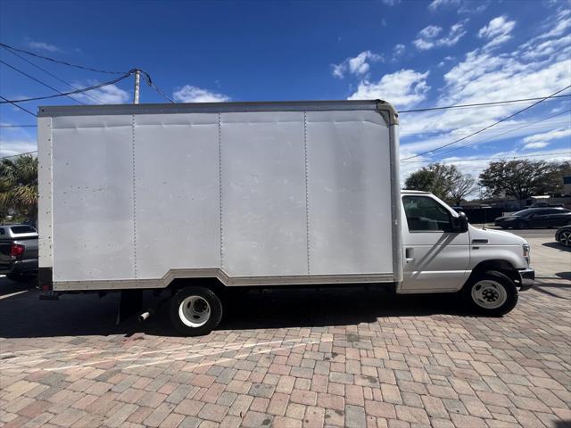 2019 Ford E-450 Cutaway E450