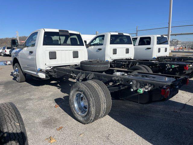 2024 Ram 3500 Tradesman/SLT