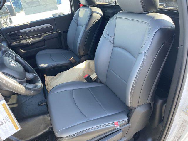 2024 Ram 3500 Tradesman/SLT