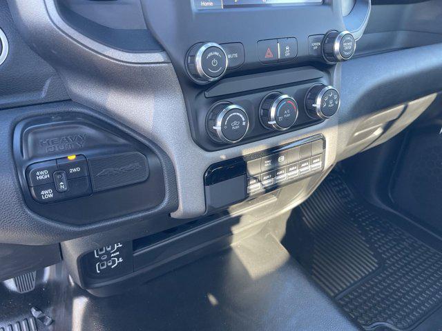 2024 Ram 3500 Tradesman/SLT