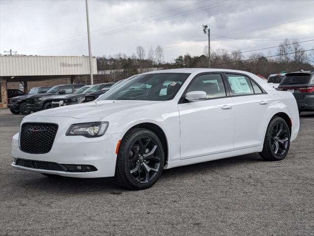 2023 Chrysler Chrysler 300 300S V6