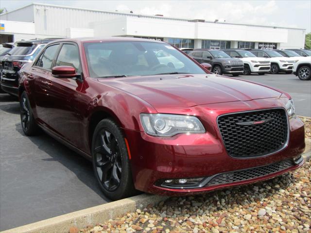 2023 Chrysler Chrysler 300 300S V6