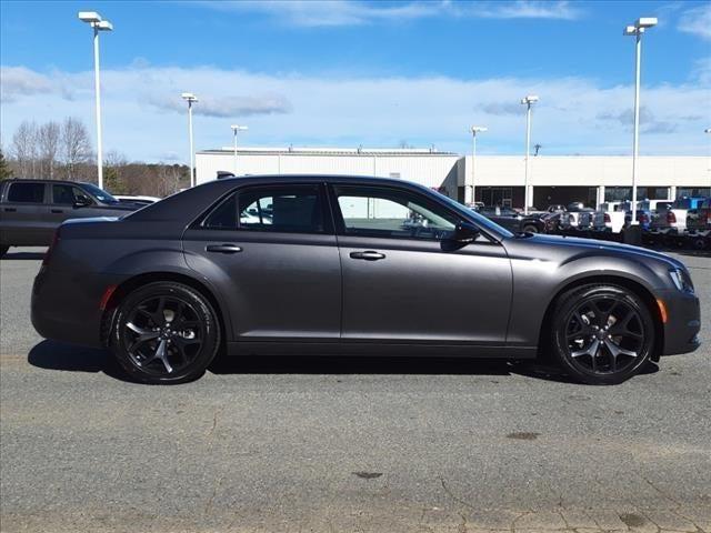 2023 Chrysler Chrysler 300 300 TOURING