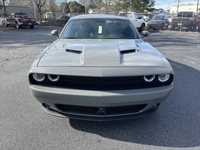 2023 Dodge Challenger CHALLENGER SXT