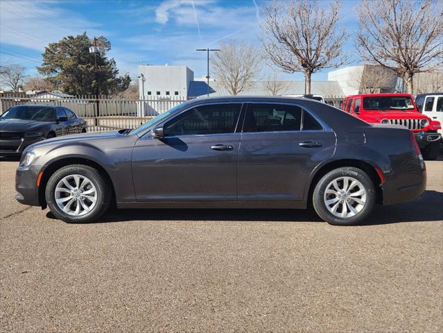 2023 Chrysler Chrysler 300 300 TOURING