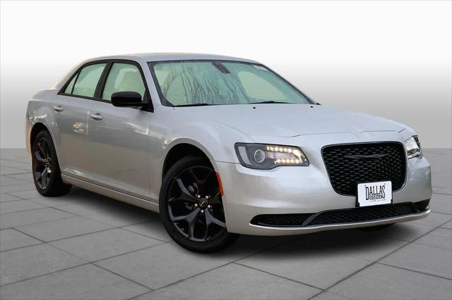 2023 Chrysler Chrysler 300 300 TOURING