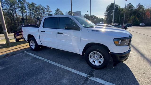 2024 RAM Ram 1500 RAM 1500 TRADESMAN CREW CAB 4X4 57 BOX