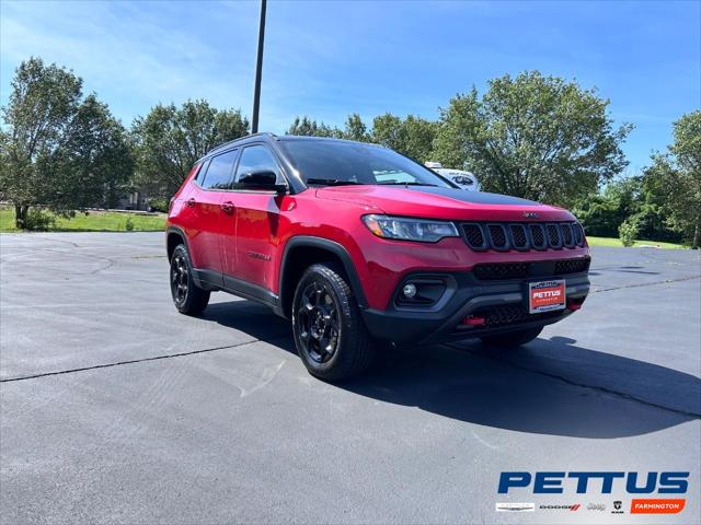 2024 Jeep Compass COMPASS TRAILHAWK 4X4