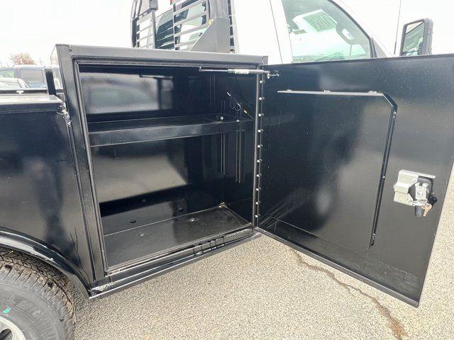2023 GMC Sierra 3500HD 4WD Regular Cab Long Bed Sierra Pro
