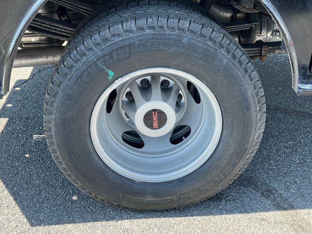 2023 GMC Sierra 3500HD 4WD Regular Cab Long Bed Sierra Pro