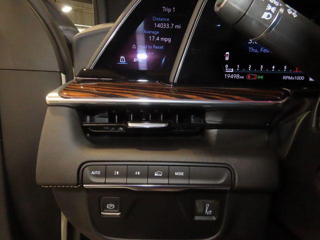 2023 Cadillac Escalade 4WD Luxury