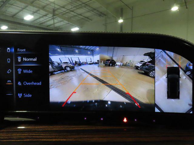 2023 Cadillac Escalade 4WD Luxury