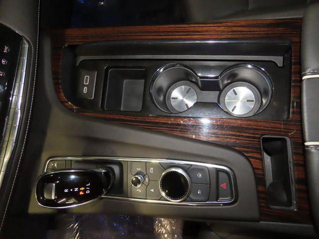 2023 Cadillac Escalade 4WD Luxury