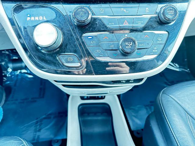 2019 Chrysler Pacifica Touring L