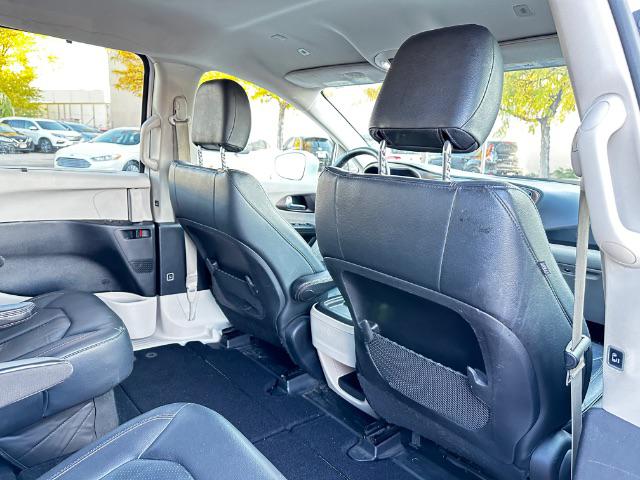 2019 Chrysler Pacifica Touring L