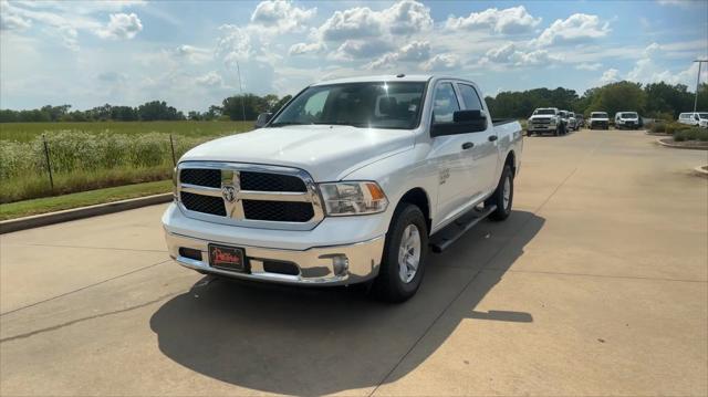 2023 RAM Ram 1500 Classic RAM 1500 CLASSIC TRADESMAN CREW CAB 4X4 57 BOX