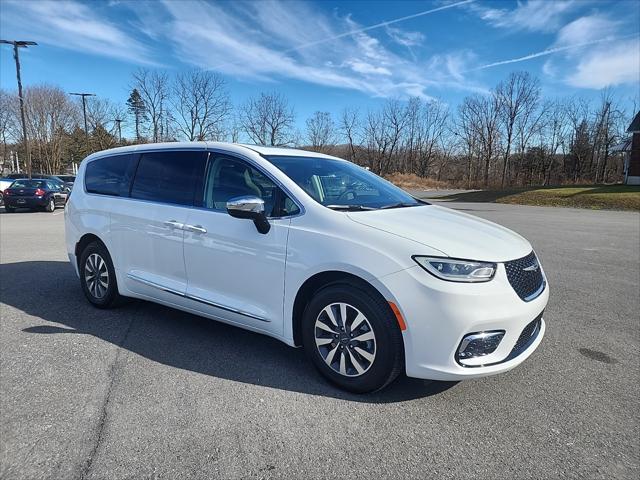 2023 Chrysler Pacifica Plug-In Hybrid PACIFICA PLUG-IN HYBRID LIMITED