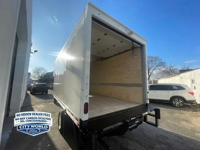 2024 Ford E-450 Cutaway Base
