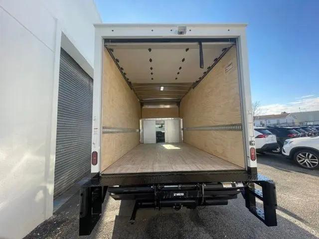 2024 Ford E-450 Cutaway Base