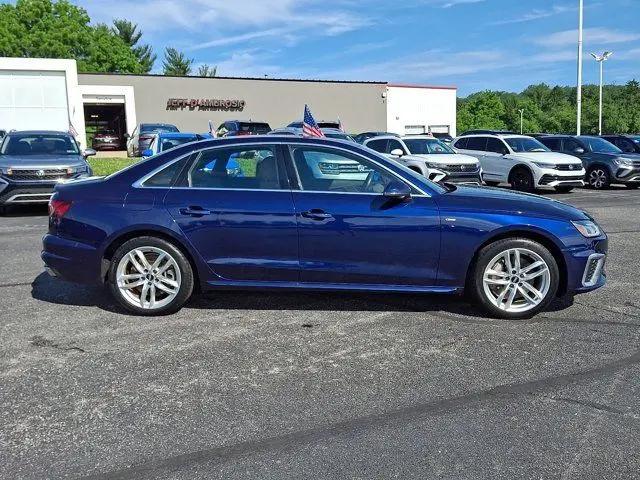 2021 Audi A4 Premium 45 TFSI S line quattro S tronic