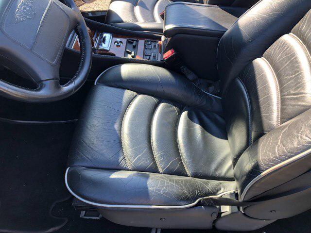 2002 Bentley Azure Base