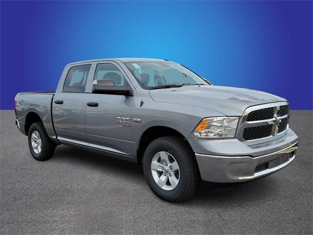 2023 RAM Ram 1500 Classic RAM 1500 CLASSIC TRADESMAN CREW CAB 4X4 57 BOX