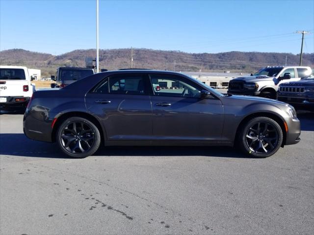 2023 Chrysler Chrysler 300 300 TOURING