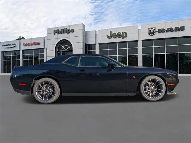 2023 Dodge Challenger CHALLENGER R/T SCAT PACK