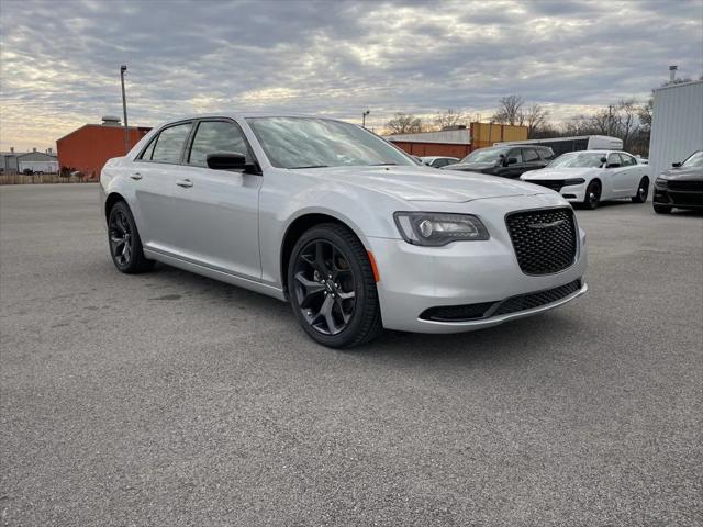 2023 Chrysler Chrysler 300 300 TOURING