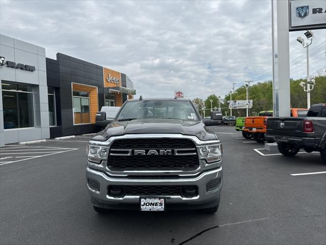 2024 RAM Ram 3500 RAM 3500 TRADESMAN CREW CAB 4X4 64 BOX