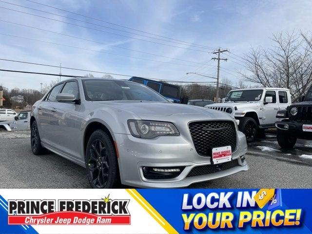 2023 Chrysler Chrysler 300 300 TOURING L AWD