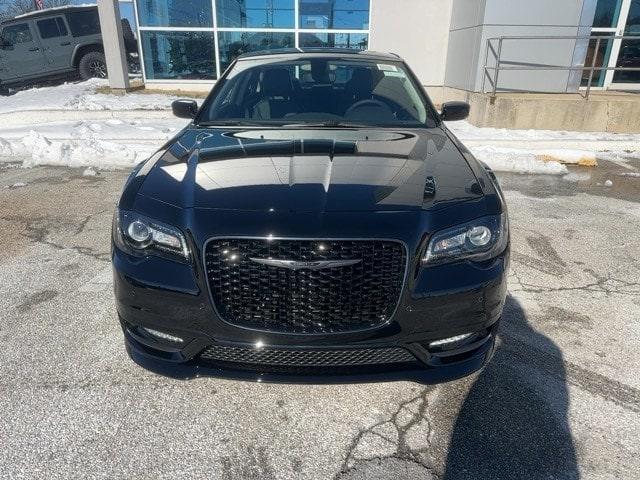 2023 Chrysler Chrysler 300 300 TOURING L RWD