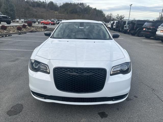 2023 Chrysler Chrysler 300 300 TOURING