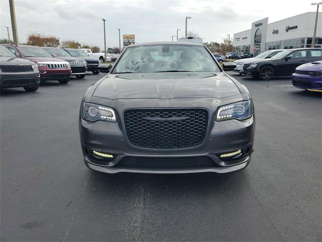 2023 Chrysler Chrysler 300 300 TOURING L RWD