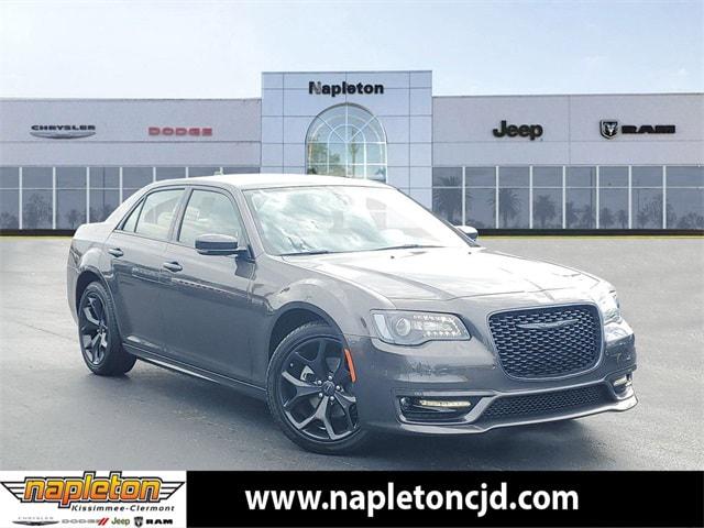 2023 Chrysler Chrysler 300 300 TOURING L RWD