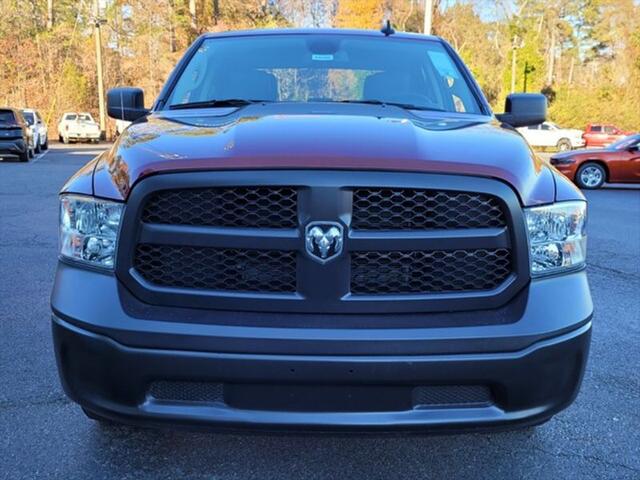 2023 RAM Ram 1500 Classic RAM 1500 CLASSIC TRADESMAN CREW CAB 4X4 57 BOX