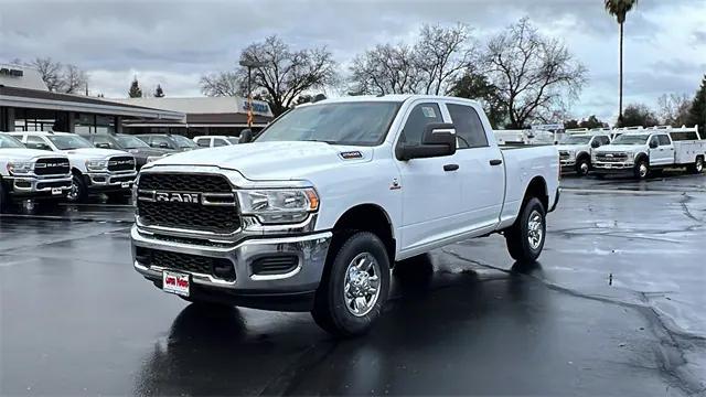 2024 RAM Ram 2500 RAM 2500 TRADESMAN CREW CAB 4X4 64 BOX