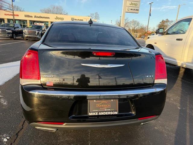 2018 Chrysler 300 Limited AWD 2018 Chrysler 300 Limited AWD