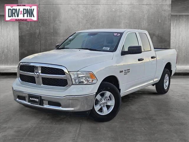 2023 RAM Ram 1500 Classic RAM 1500 CLASSIC TRADESMAN QUAD CAB 4X4 64 BOX