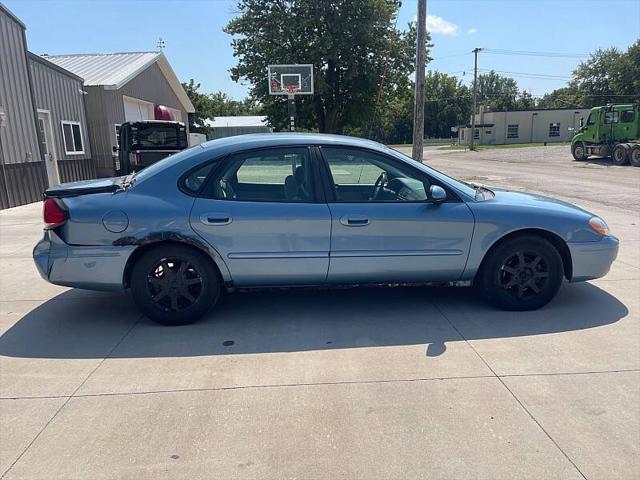 2006 Ford Taurus SEL