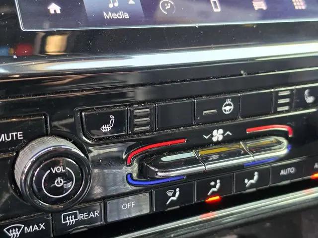 2021 Jeep Grand Cherokee Altitude 4x2