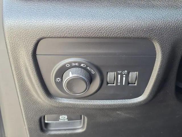 2021 Jeep Grand Cherokee Altitude 4x2