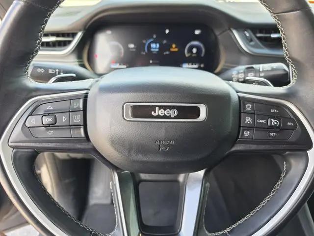 2021 Jeep Grand Cherokee Altitude 4x2