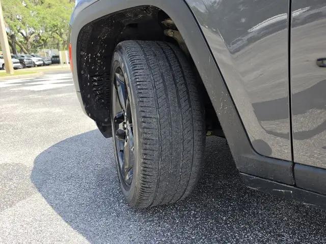 2021 Jeep Grand Cherokee Altitude 4x2