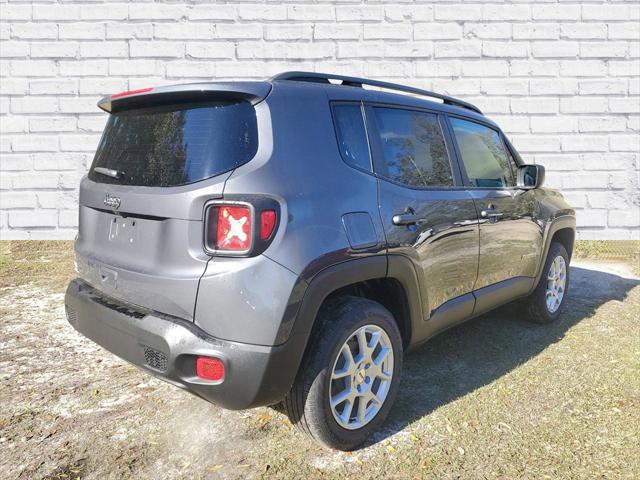 2023 Jeep Renegade RENEGADE LATITUDE 4X4