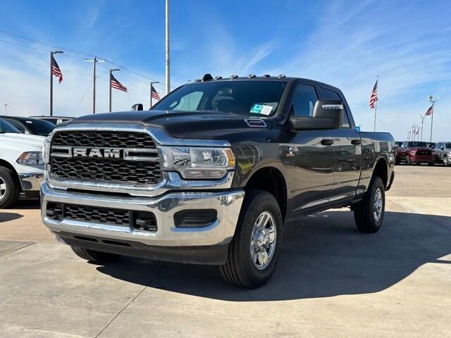 2024 RAM Ram 2500 RAM 2500 TRADESMAN CREW CAB 4X4 64 BOX