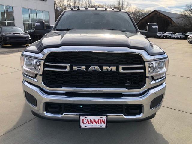 2024 RAM Ram 3500 RAM 3500 TRADESMAN CREW CAB 4X4 8 BOX