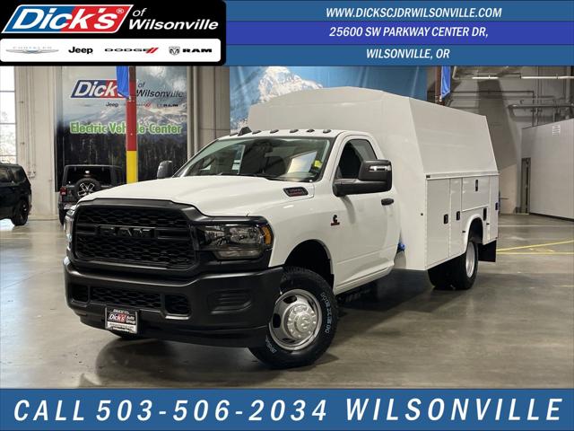 2024 RAM Ram 3500 Chassis Cab RAM 3500 TRADESMAN CHASSIS REGULAR CAB 4X4 84 CA