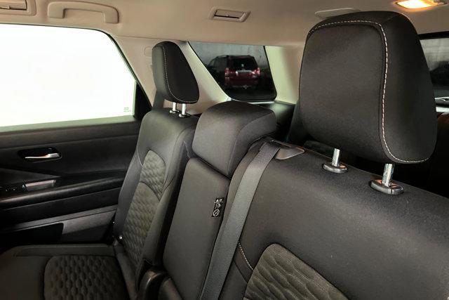 2022 Nissan Pathfinder SV 2WD