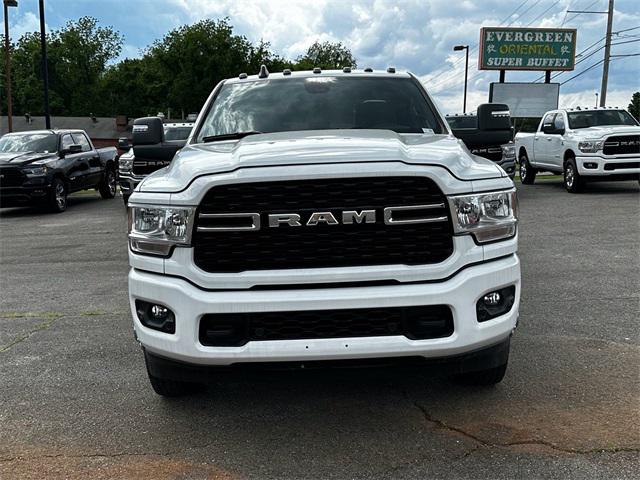 2024 Ram 3500 Big Horn Crew Cab 4x4 8' Box